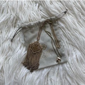 Kendra Scott Necklace